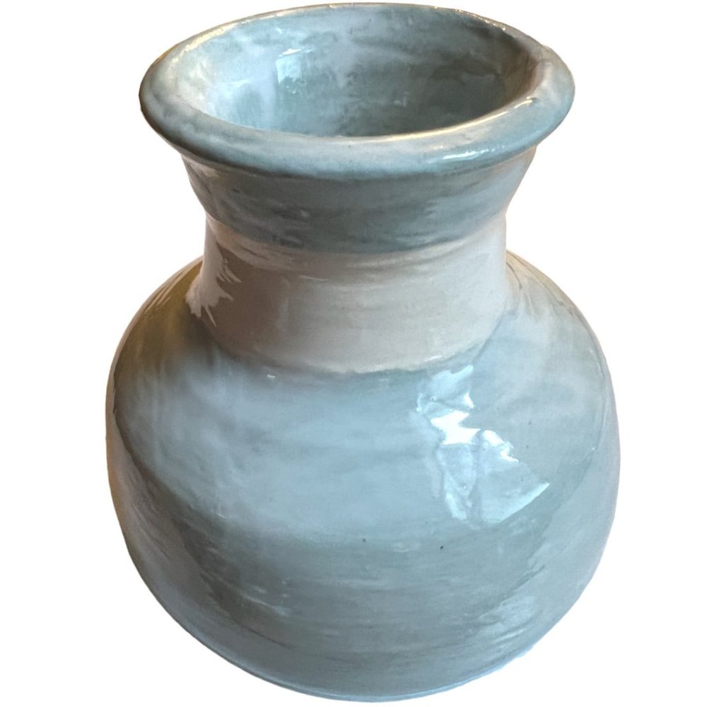 Small HANDCRAFTED Pottery Vase Pale Blue White SIGNED 4" tall x 4" wide Adorable - Picture 2 of 6